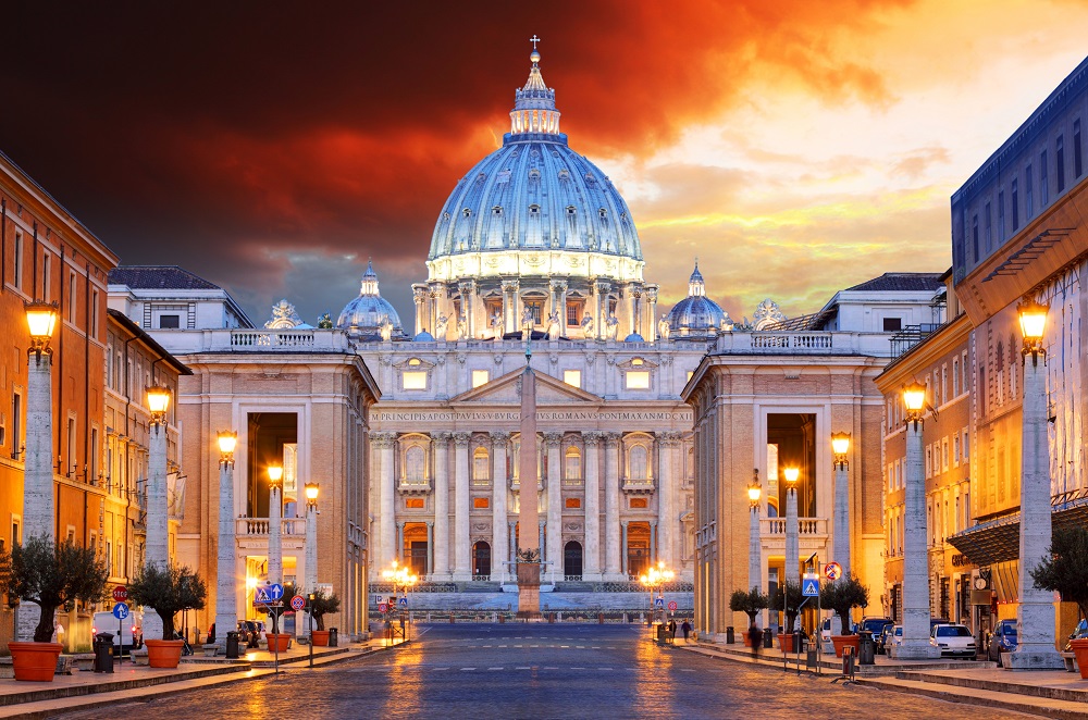 trevi fountain rome affordable travel italy organized group tour